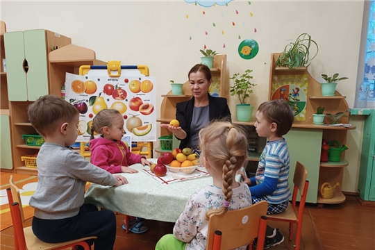 Фрукты - витаминные продукты"