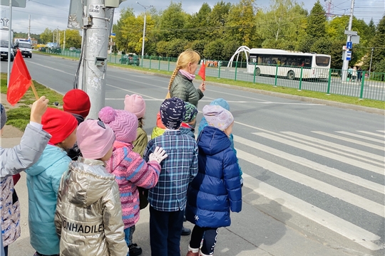 Дети. Светофор. ПДД.