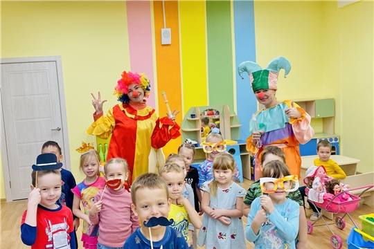 Современный комфортный яркий детский сад