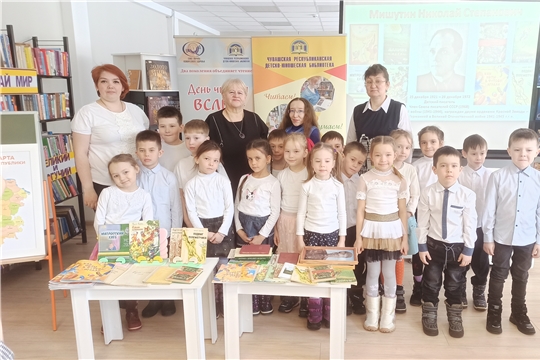 "Чувашия в лицах": писатель Николай Мишутин