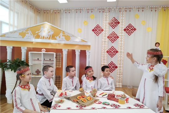Участие в муниципальном этапе городского конкурса – фестиваля «Хунав»
