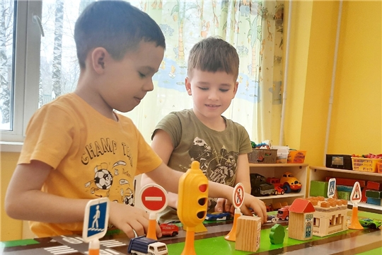 Профилактические беседы и игры "Улицы города"