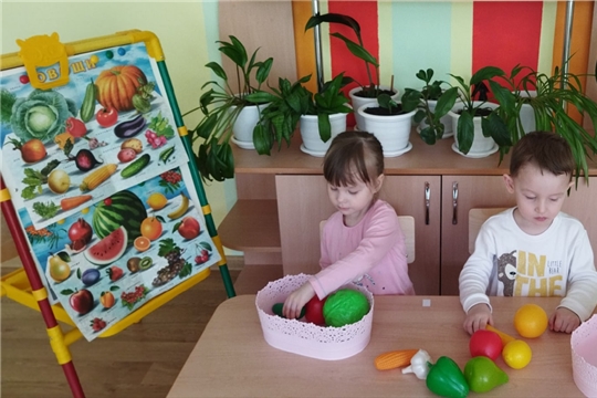 Овощи и фрукты - полезные продукты!