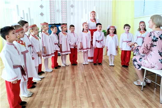 Музыкальная гостиная "Живая память поколений"