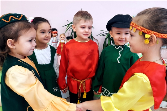 Познавательный час "Россия - Родина моя!"