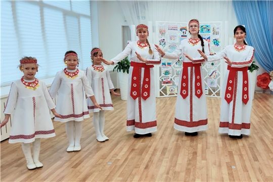 Танцевальный калейдоскоп "В каждом танце - дух народа"