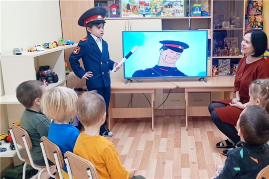Дядя Степа в гостях у малышей