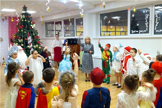 Стартовали Новогодние утренники