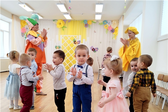 Праздничный концерт "Самым милым и самым любимым..."