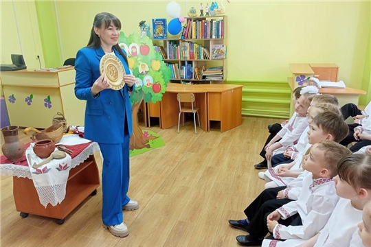 О родном языке и фольклоре детям