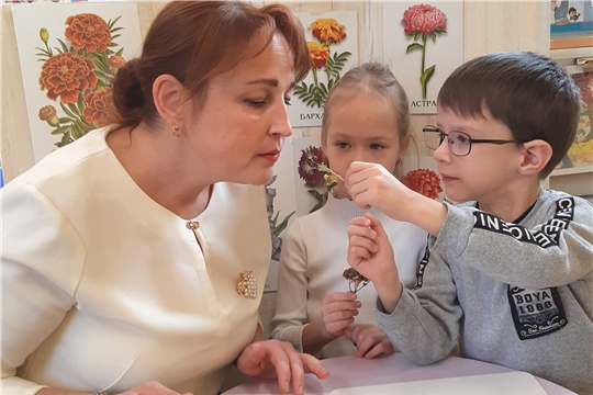 Юные натуралисты. Остановка "Краски осени"