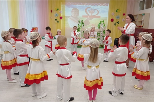 В краю ста тысяч песен
