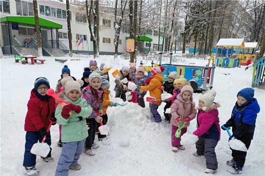 Зимняя прогулка в детском саду