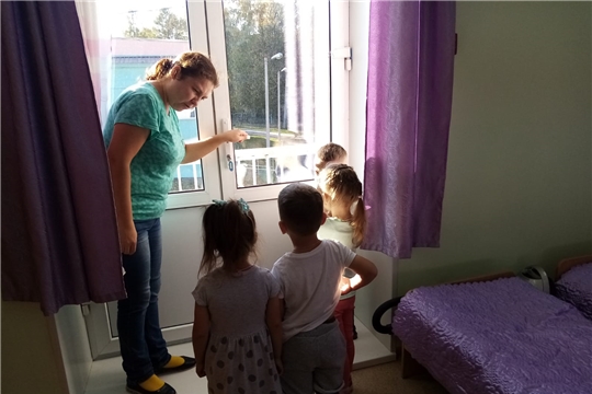 Правила пользования дверьми.
