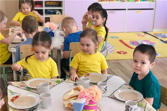 О пользе молочных продуктов в питании дошкольников