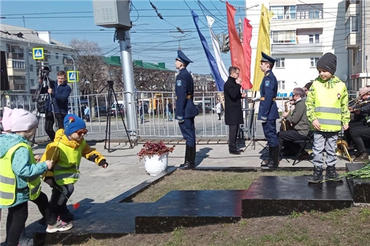 День авиации и космонавтики