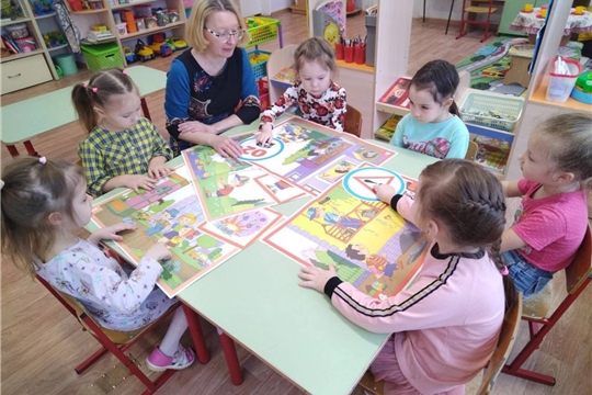 Правила поведения дома и в общественных местах
