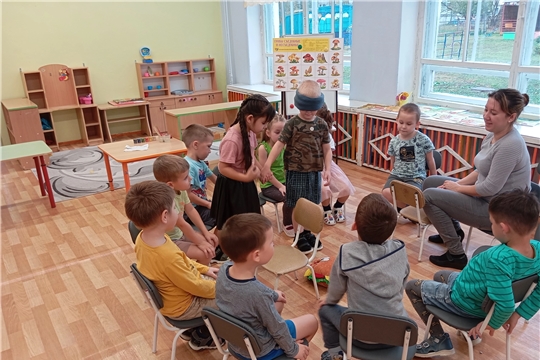 Коррекционно-развивающее занятие с педагогом-психологом.