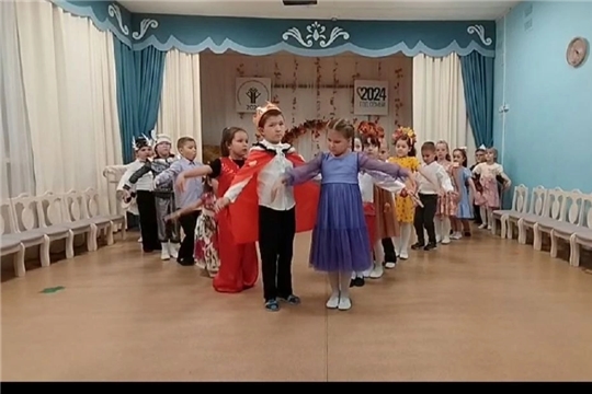 Осенний карнавал в группе "Теремок"