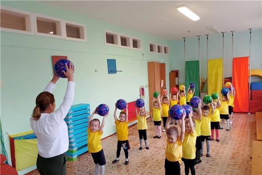 Утренняя зарядка в детском саду