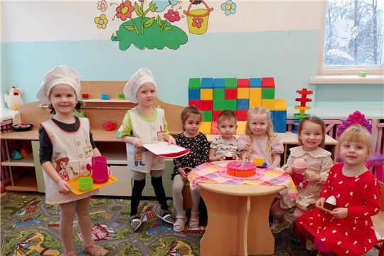 Сюжетно-ролевая игра "Кафе".