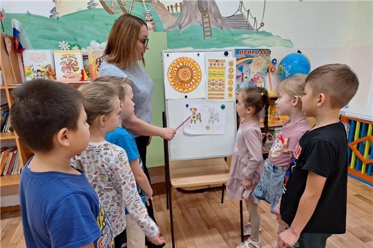 Знакомство с народно-прикладным творчеством "Паллех".