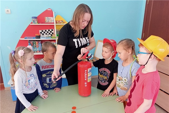 Для чего необходим огнетушитель?