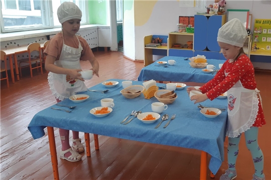 Учимся сервировать стол
