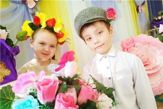 8 МАРТА-ПРАЗДНИК ВЕСНЫ!