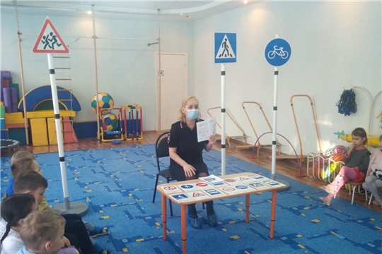 Будем знать мы ПДД