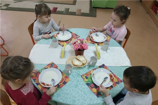 Сервировка стола