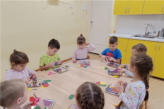 Правила безопасности при работе с ножницами.