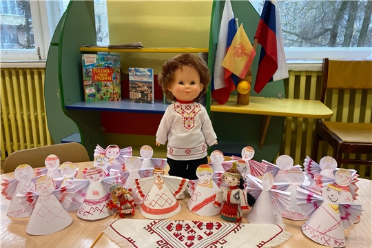Куколки в чувашских нарядах