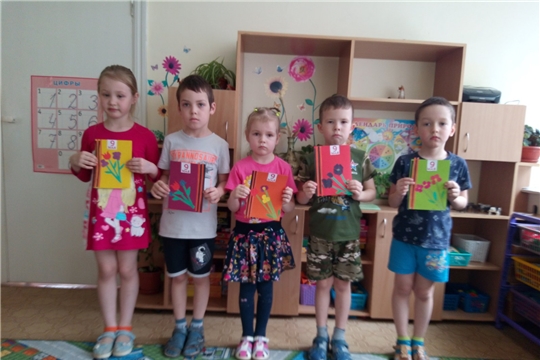Поздравительные открытки своими руками.