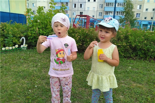 Все любят мыльные пузыри