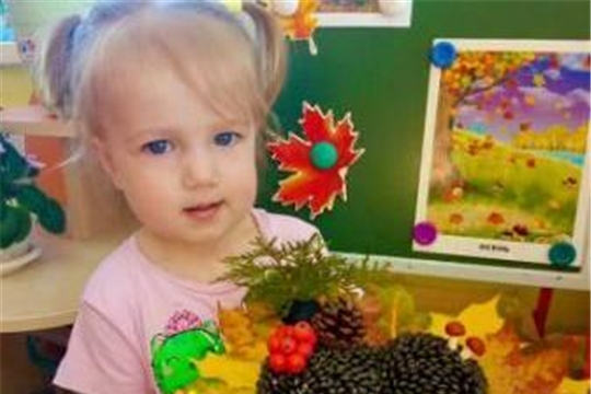 Выставка поделок "Дары осени"