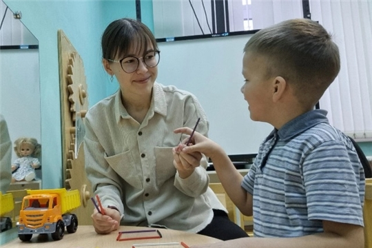 Оказание помощи семьям в воспитании и развитии детей