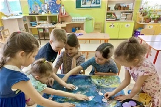 Творческая выставка «Мой космос»