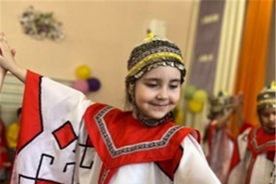 Праздник народного костюма