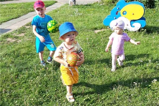 Звонкий мяч