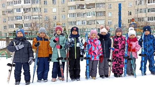 Юные лыжники