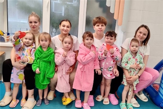 Мамочки и русалочки