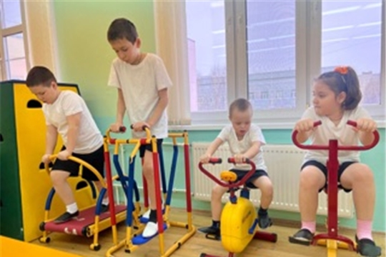 Занимаемся физкультурой 