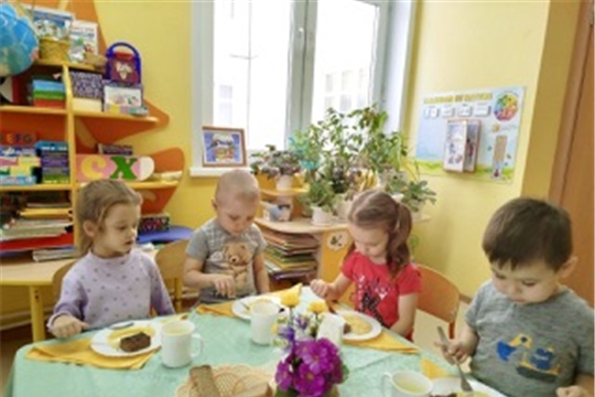 Учимся есть вилкой