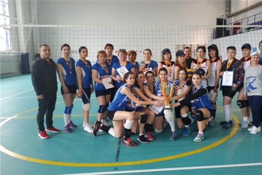 Состоялся Чемпионат Янтиковского района по волейболу среди женских команд