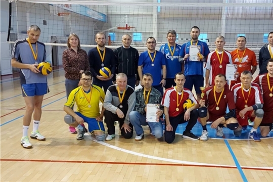 Рождественский турнир по волейболу среди мужских команд ветеранов Чебоксарского района