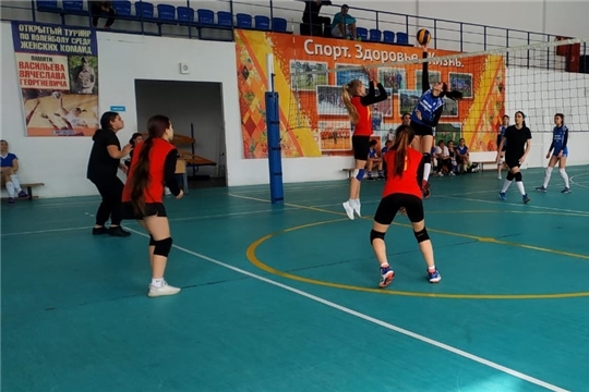 Женский турнир выиграли Шимкусские волейболистки
