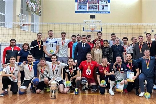 В Моргаушском районе прошел 9-ый турнир по волейболу на переходящий Кубок памяти заслуженного работника сельского хозяйства Российской Федерации, кавалера ордена «Знак Почета», Почетного гражданина Моргаушского района П.П.Давыдова