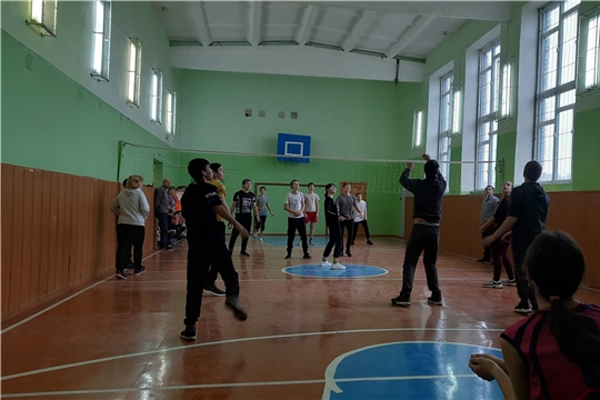 В Шумерлинском муниципальном округе состоялся турнир по волейболу в честь Олега Федотова