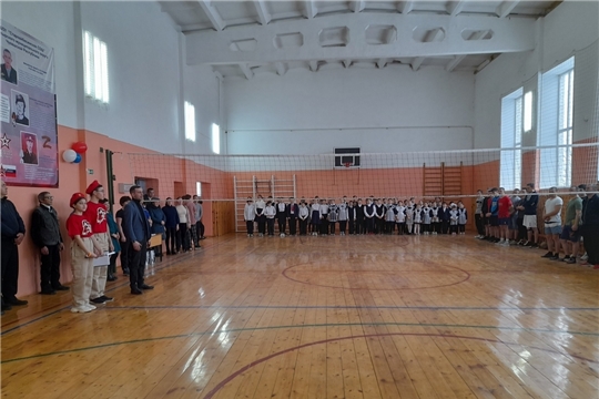 В МБОУ «Староайбесинская СОШ» прошел турнир по волейболу, посвященный памяти воинов погибших при исполнении воинского долга